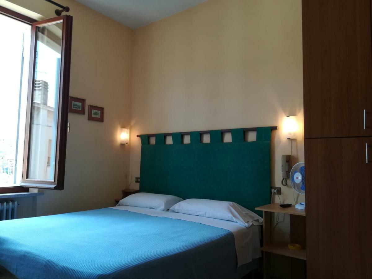 B&B Florida House Passignano sul Trasimeno Exterior foto